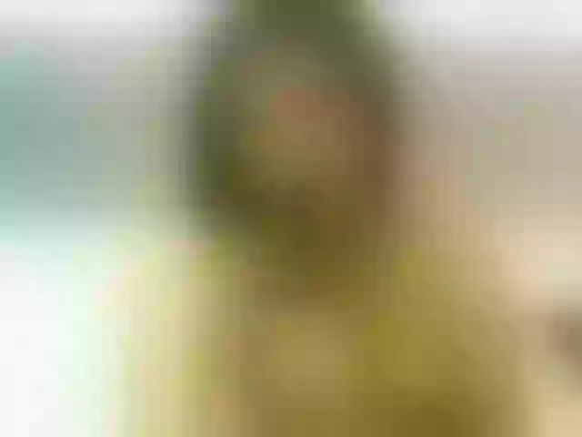 Live sex webcam photo for Rosselyn #273978781