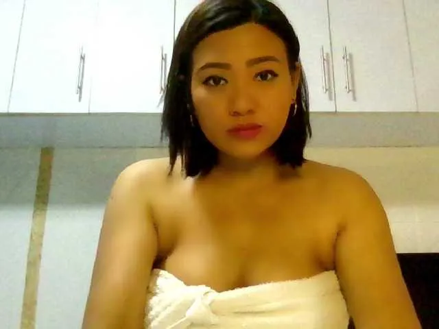 Live sex webcam photo for Rosselyn #274499294