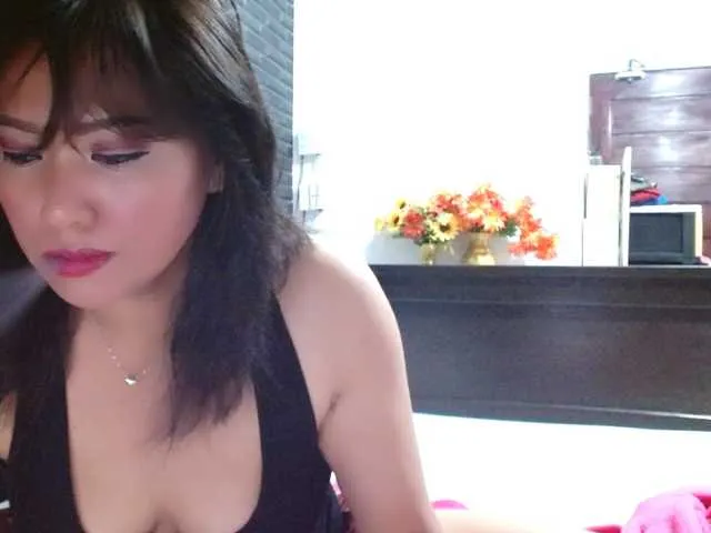 Live sex webcam photo for Rosselyn #290506009