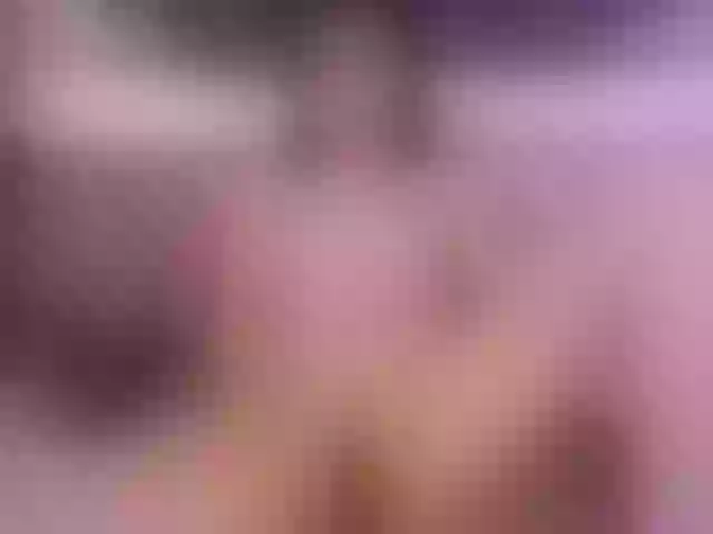 Live sex webcam photo for Rossethompson1 #276495171