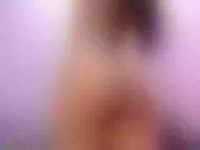 Live sex webcam photo for Rossethompson1 #277453348