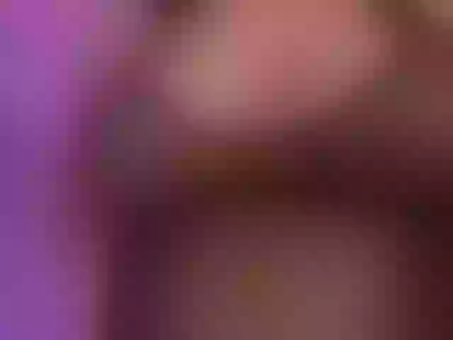 Live sex webcam photo for RossieRhoades #290425456