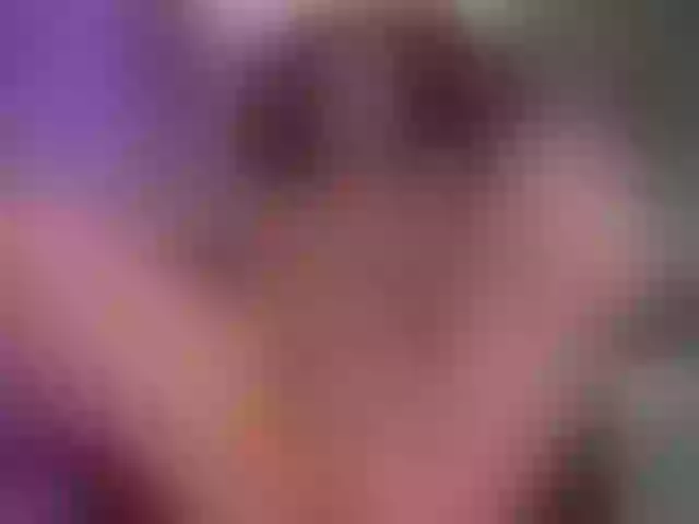 Live sex webcam photo for RossieRhoades #290936933
