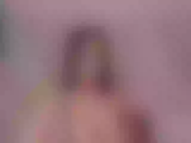Live sex webcam photo for RossieRhoades #291287144