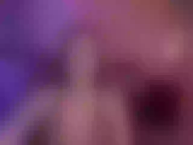 Live sex webcam photo for RossieRhoades #291338612
