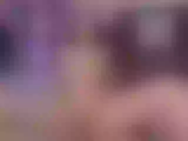 Live sex webcam photo for RossieRhoades #291355410