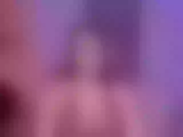Live sex webcam photo for RossieRhoades #291859503