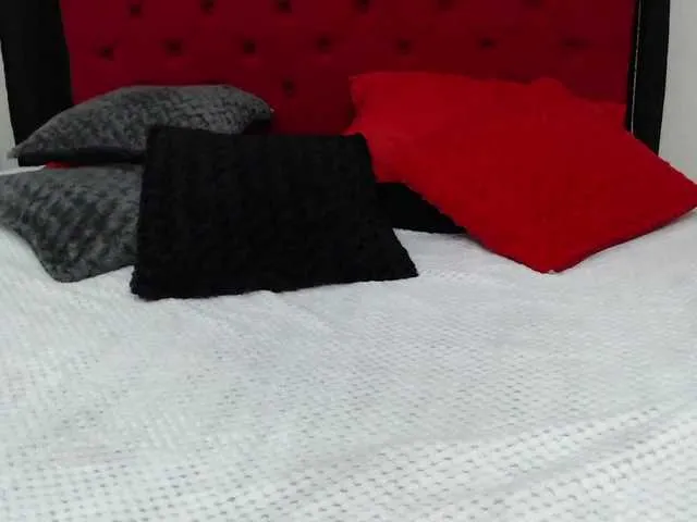 Live sex webcam photo for Rossitaspace #273693628