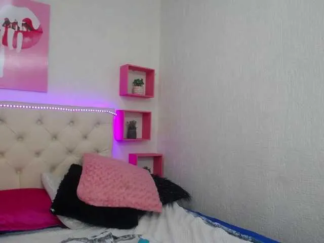 Live sex webcam photo for Rossitaspace #273780653