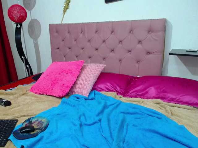 Live sex webcam photo for Rossitaspace #273973280