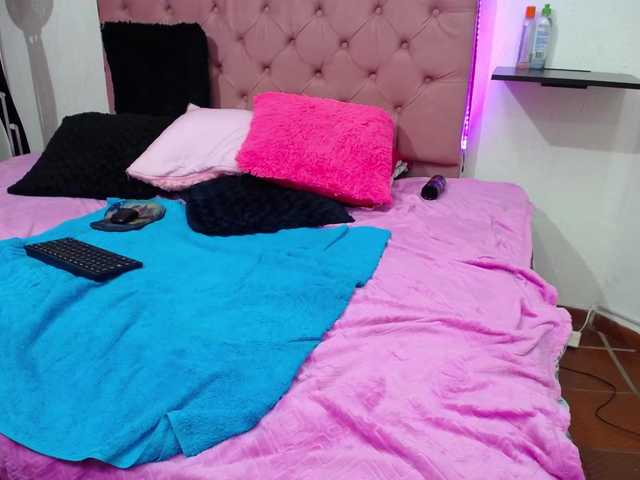 Live sex webcam photo for Rossitaspace #274038237