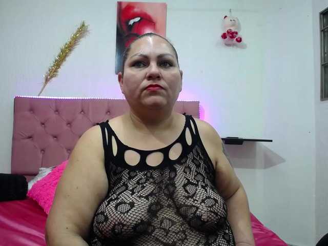 Live sex webcam photo for Rossitaspace #274203331
