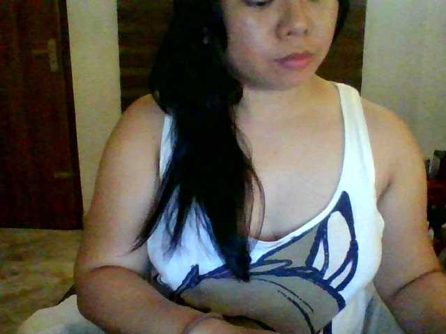 Live sex webcam photo for RossyLove #290890005