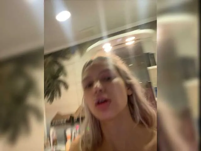 Live sex webcam photo for Rostomancom888 #276303467