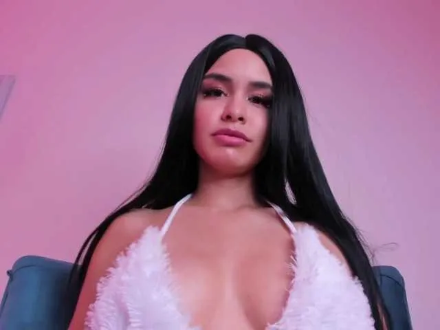 Live sex webcam photo for RosyBelle #275887856
