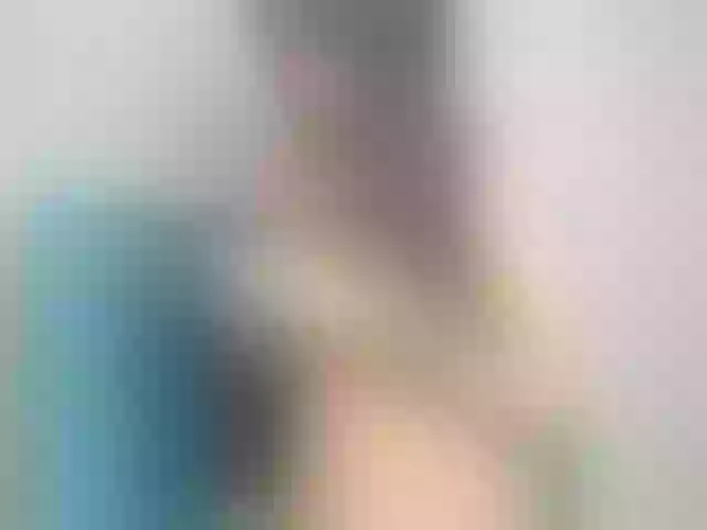 Live sex webcam photo for RosyBelle #276022538