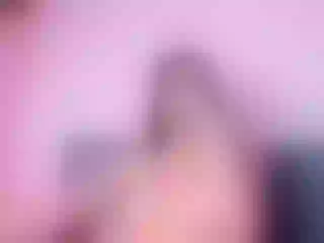 Live sex webcam photo for RosyBelle #276146813