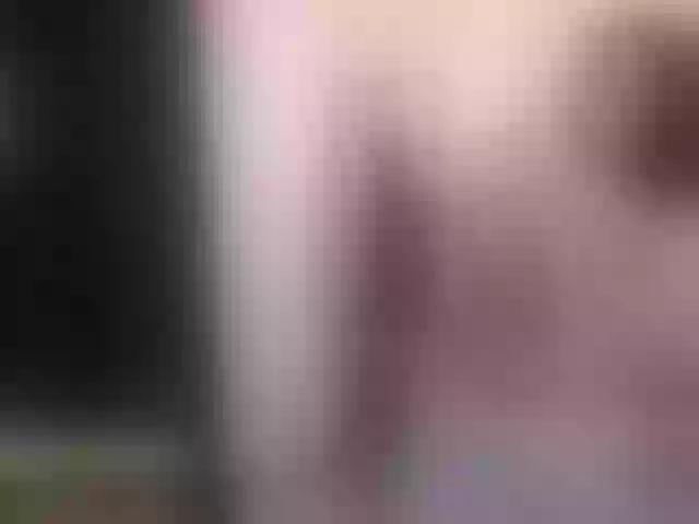 Live sex webcam photo for RosyCameron #273520482