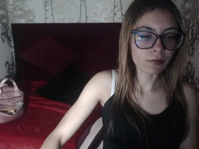 Live sex webcam photo for RousellVaads #288060390