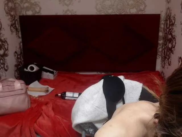 Live sex webcam photo for RousellVaads #288060409