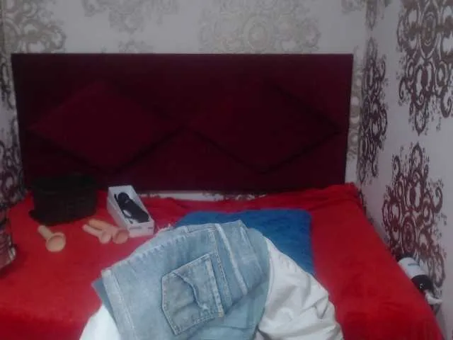 Live sex webcam photo for RousellVaads #288060504