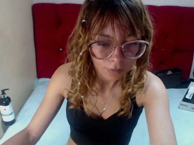 Live sex webcam photo for RousellVaads #289586709