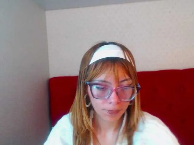Live sex webcam photo for RousellVaads #290467269