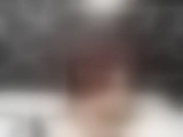 Live sex webcam photo for Rouss- #271973239