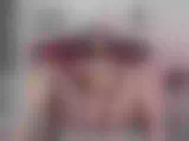 Live sex webcam photo for RoussMeyers #273706529