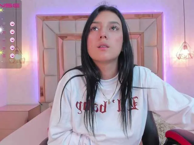 Live sex webcam photo for Rouxy-adams #274359411