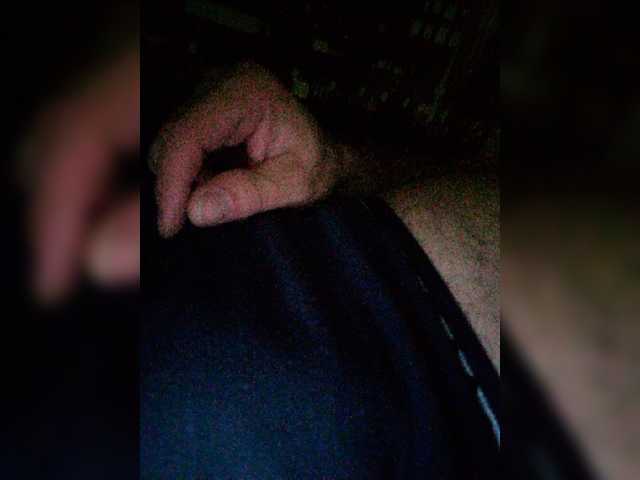 Live sex webcam photo for Rox15 #276524197