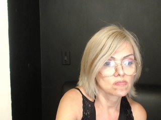 Live sex webcam photo for Roxana-sweet #187952899