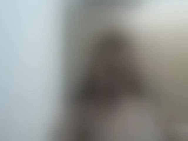 Live sex webcam photo for RoxanaMilf #293299792