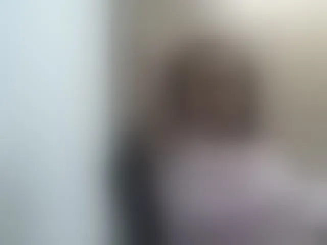 Live sex webcam photo for RoxanaMilf #293630054