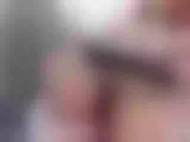 Live sex webcam photo for RoxaneEvans #290280462