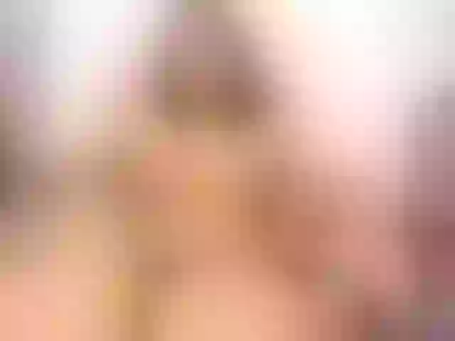 Live sex webcam photo for RoxaneEvans #290315602