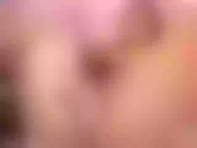 Live sex webcam photo for RoxaneEvans #290335084