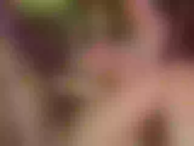 Live sex webcam photo for RoxaneEvans #291312137