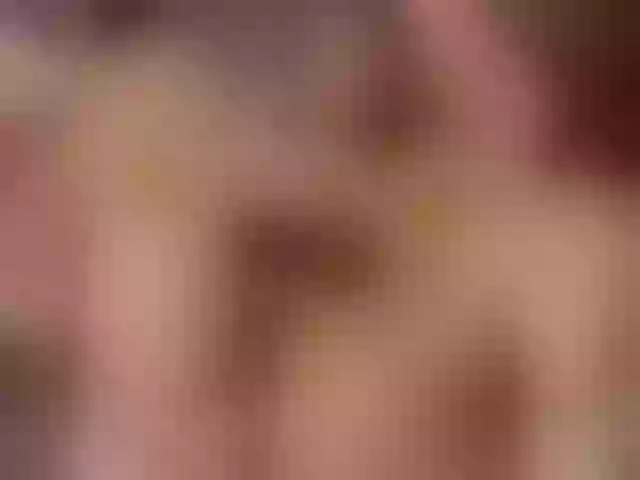 Live sex webcam photo for RoxaneEvans #291350144