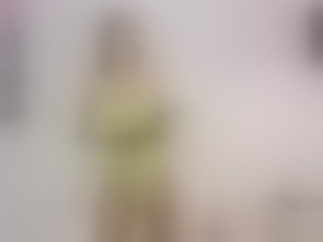 Live sex webcam photo for Roxanequinn #294223820