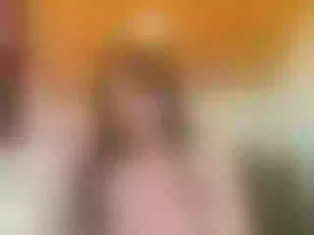 Live sex webcam photo for Roxanne-tay #290245822