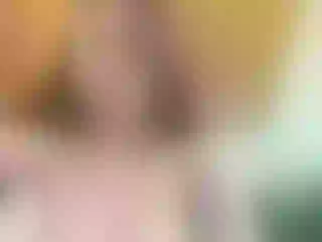 Live sex webcam photo for Roxanne-tay #291156726
