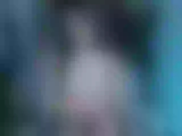Live sex webcam photo for Roxanne-tay #291175171