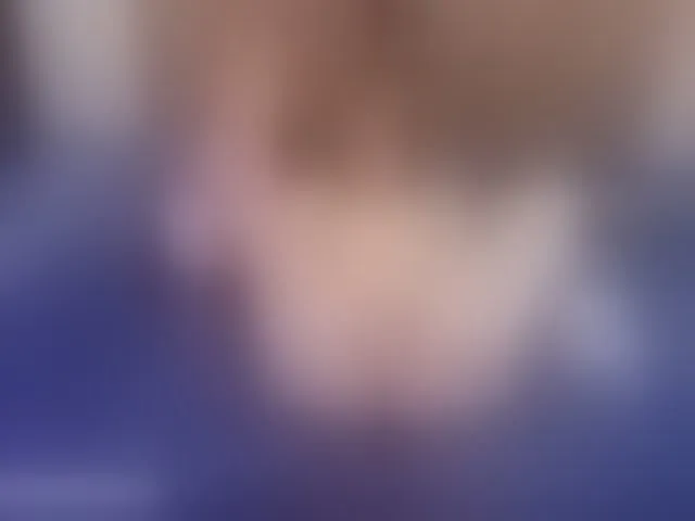 Live sex webcam photo for Roxanne-tay #294016823