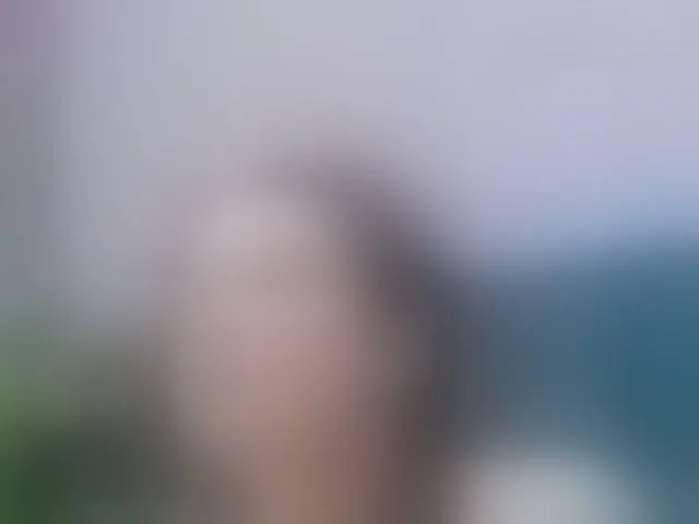 Live sex webcam photo for RoxieAnne #292517997