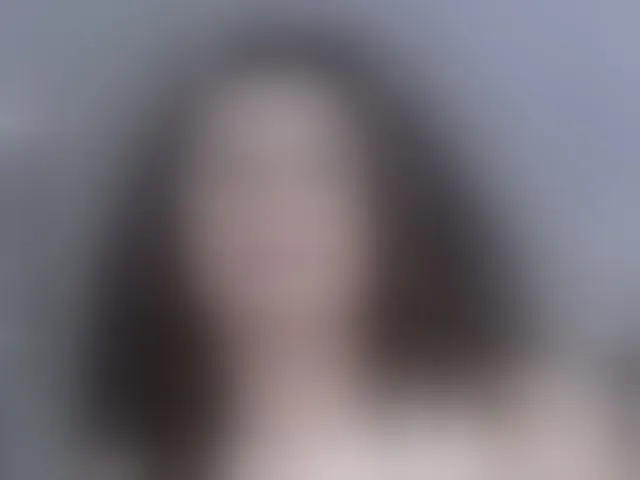 Live sex webcam photo for RoxieAnne #293413115