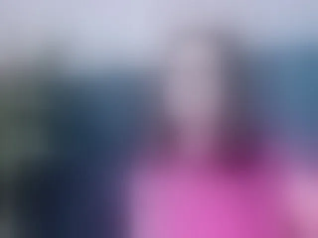 Live sex webcam photo for RoxieAnne #293478437