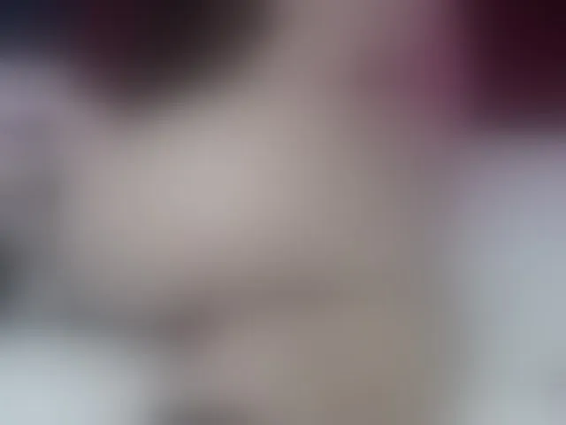 Live sex webcam photo for RoxieAnne #293553796
