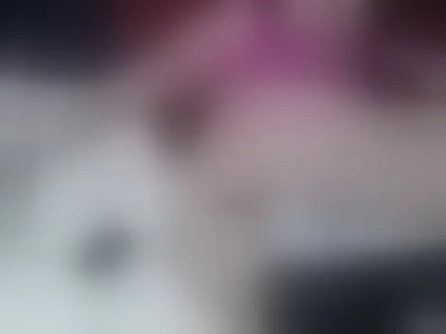 Live sex webcam photo for RoxieAnne #293555223