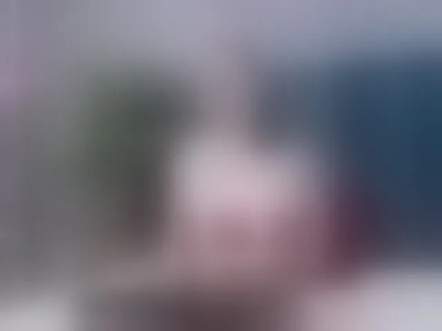 Live sex webcam photo for RoxieAnne #293631209